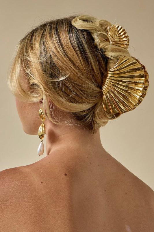 Golden Shell Claw Clip